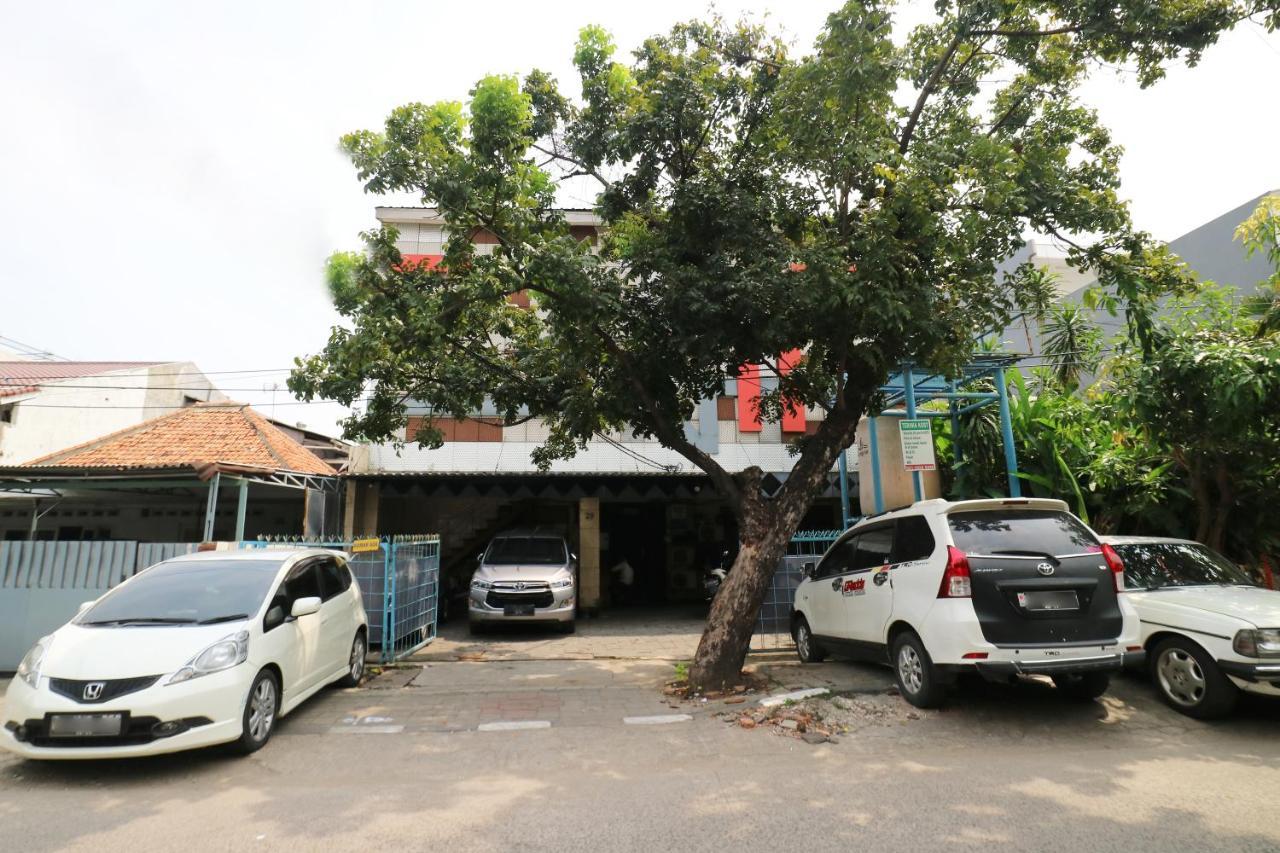 Makaliwe Residence Jakarta Bagian luar foto