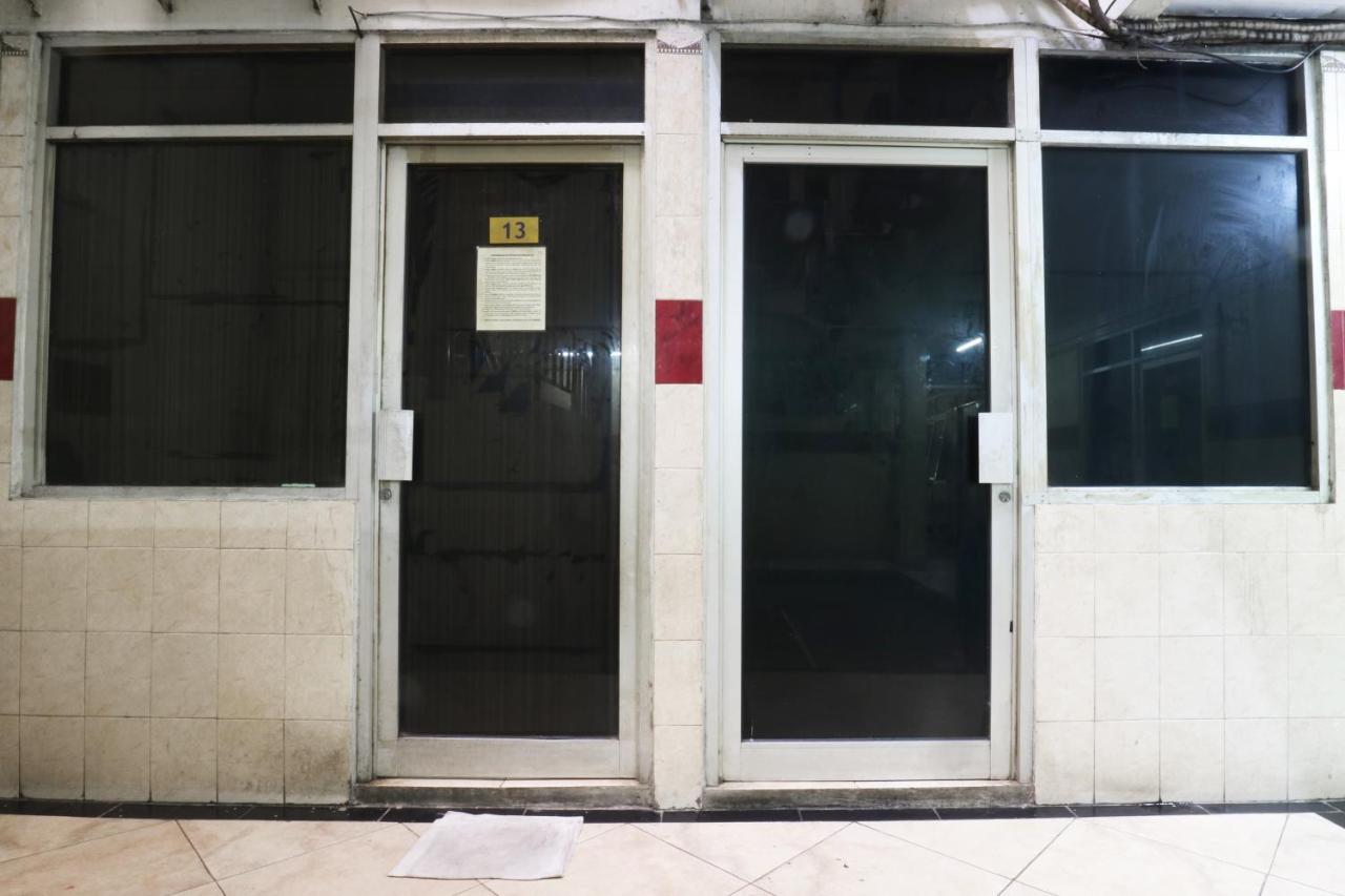 Makaliwe Residence Jakarta Bagian luar foto
