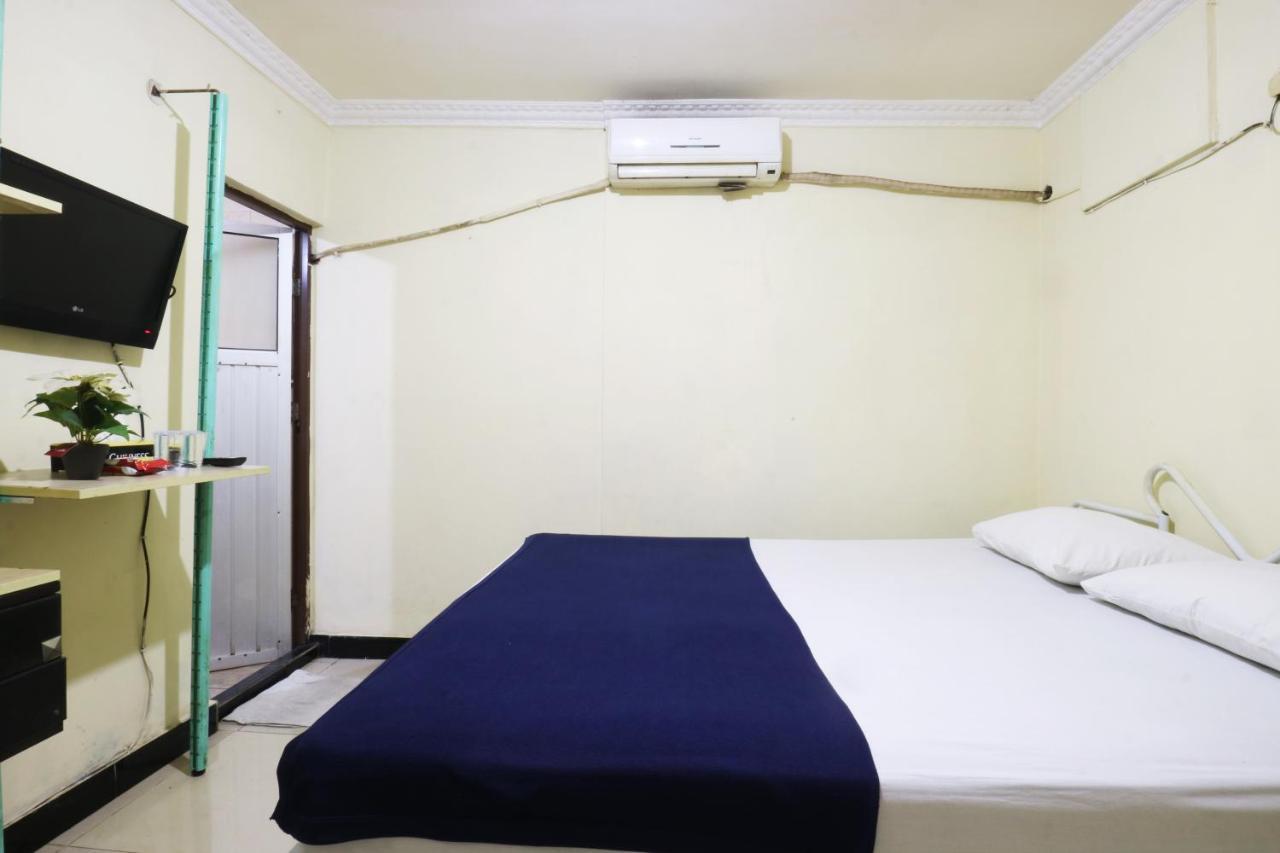 Makaliwe Residence Jakarta Bagian luar foto