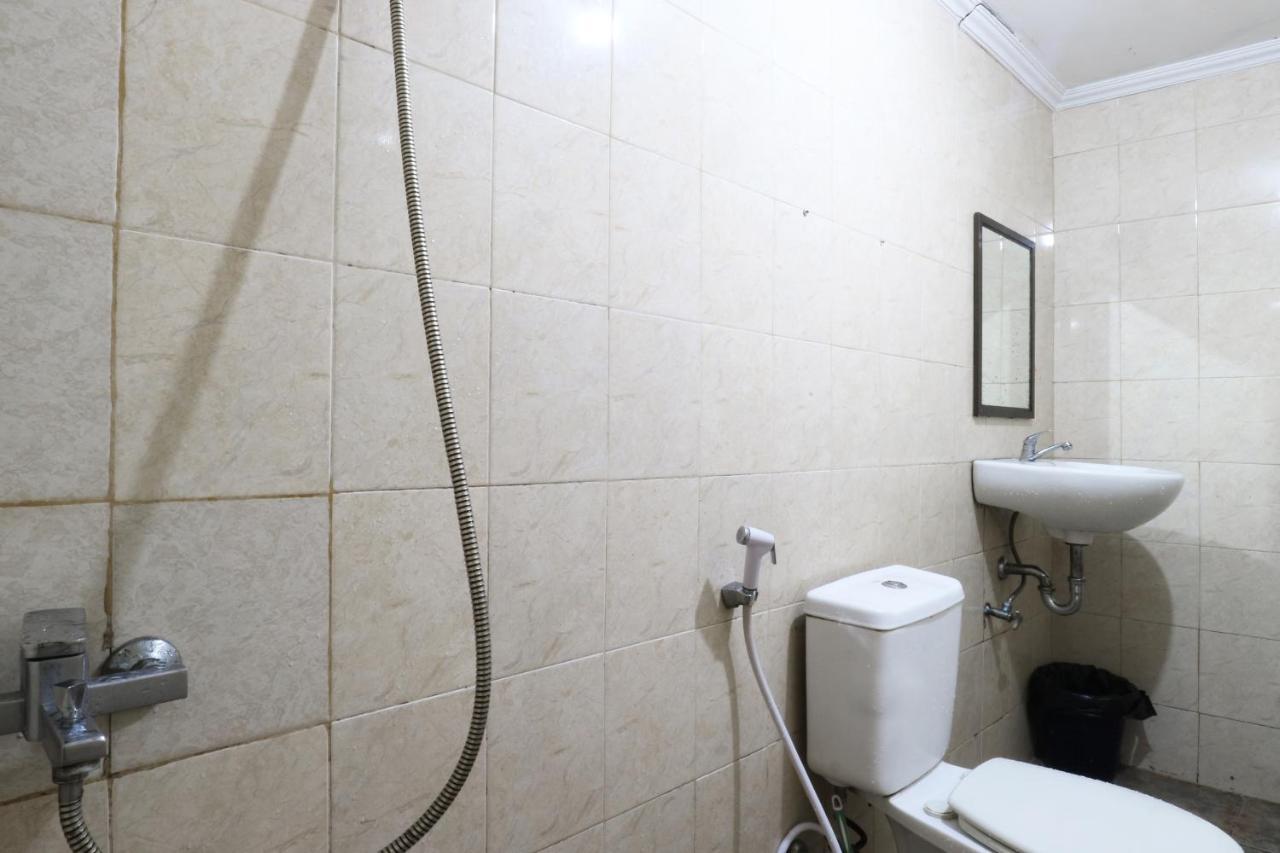 Makaliwe Residence Jakarta Bagian luar foto