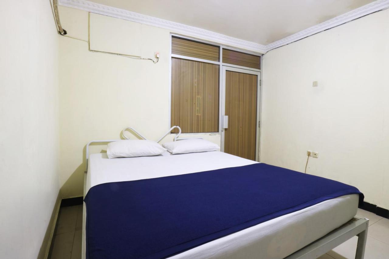 Makaliwe Residence Jakarta Bagian luar foto