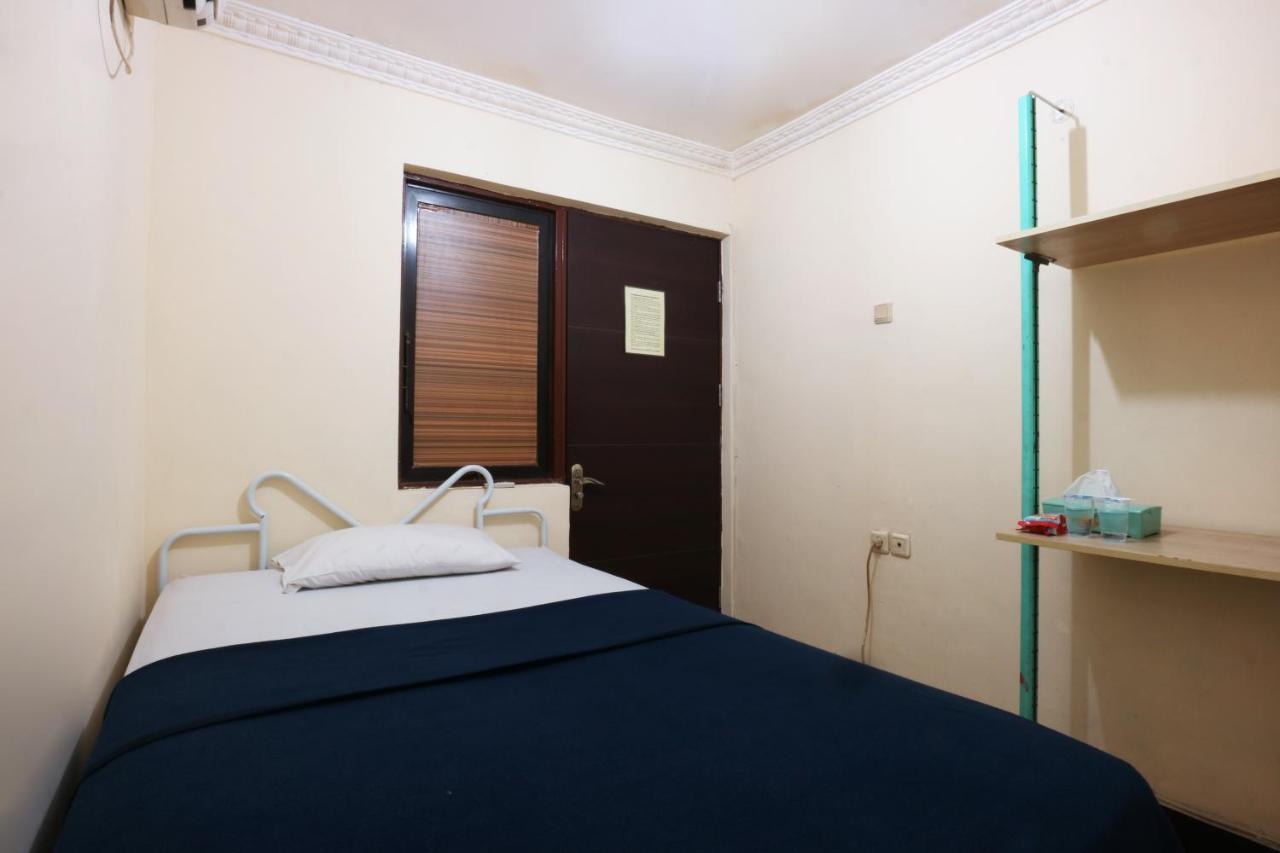 Makaliwe Residence Jakarta Bagian luar foto