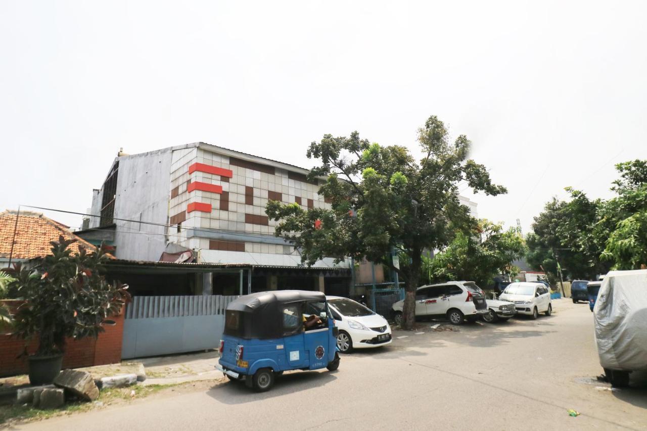Makaliwe Residence Jakarta Bagian luar foto